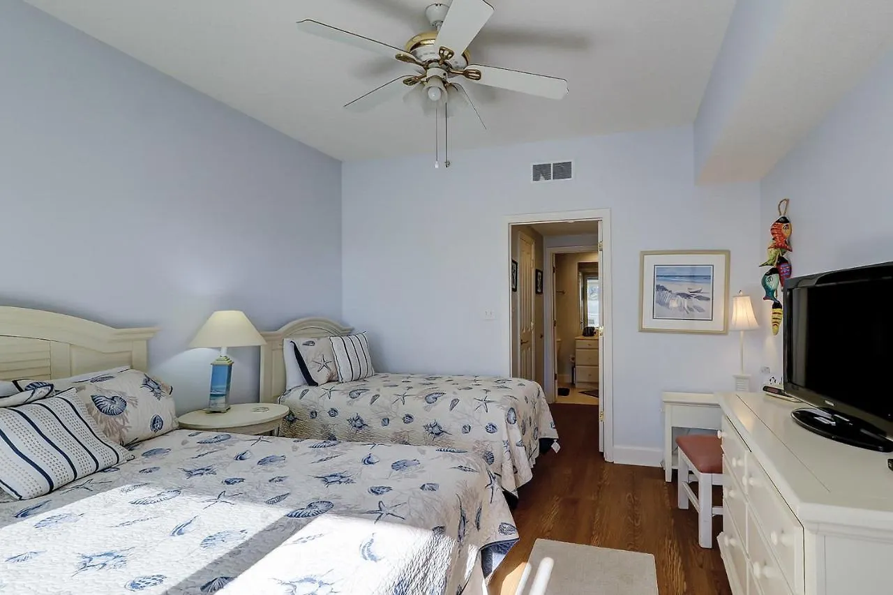 6205 Hampton Place Hilton Head Island 0*,  United States